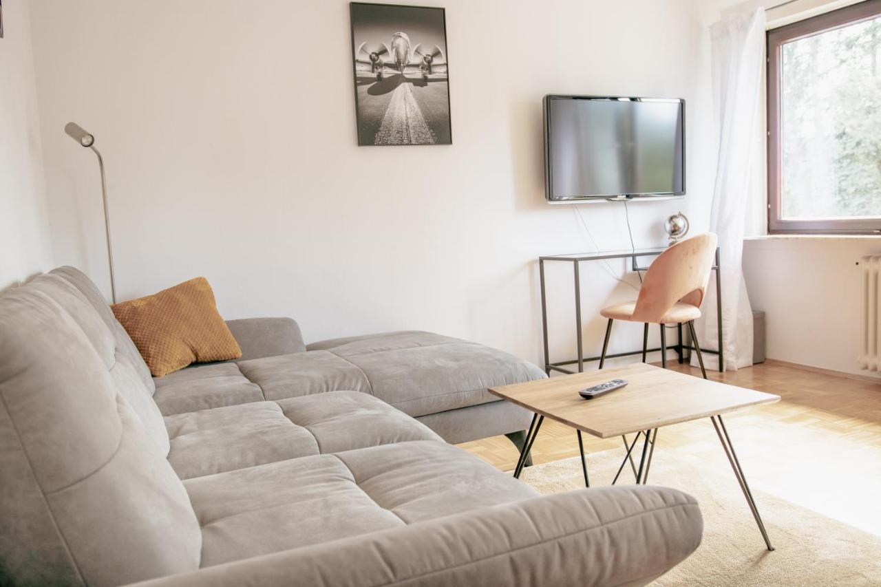 Stilvolle 2 Schlafzimmer Apartments Heidegarten, Osterheide, Zentrum ชเนเวอร์ดิงเงิน ภายนอก รูปภาพ